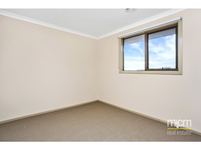 3 Greenbank Way, Point Cook VIC 3030