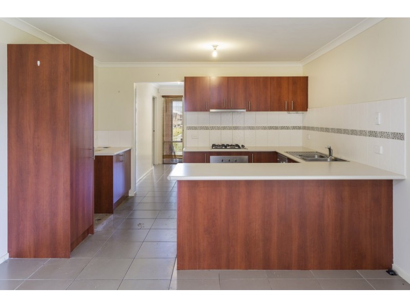 20 Ladybird Crescent, Point Cook VIC 3030