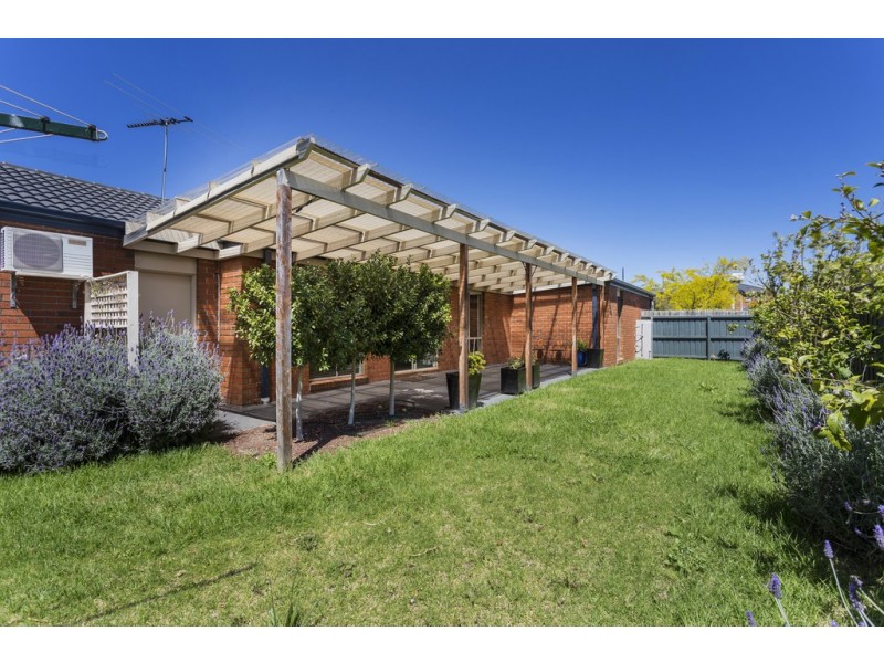 20 Ladybird Crescent, Point Cook VIC 3030