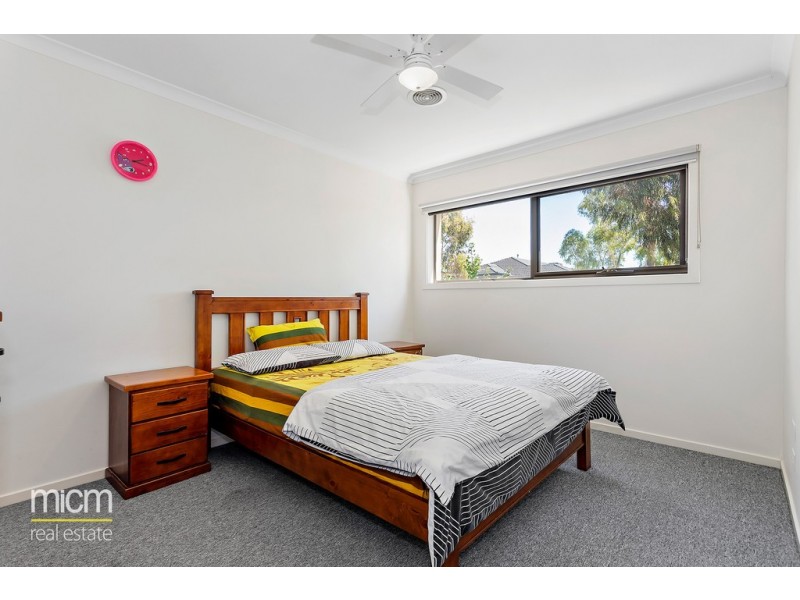 22 Royal Circuit, Point Cook VIC 3030