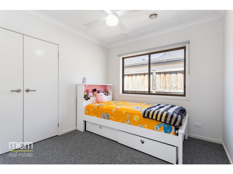 22 Royal Circuit, Point Cook VIC 3030