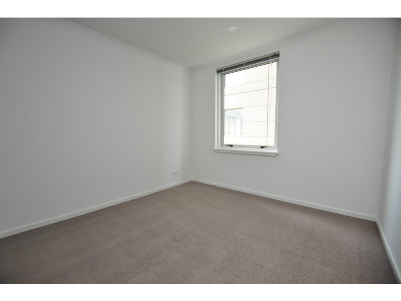 REF 24824/416 St Kilda Road, Melbourne VIC 3004