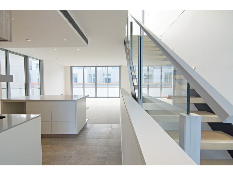 86 South Wharf Drive, Docklands VIC 3008