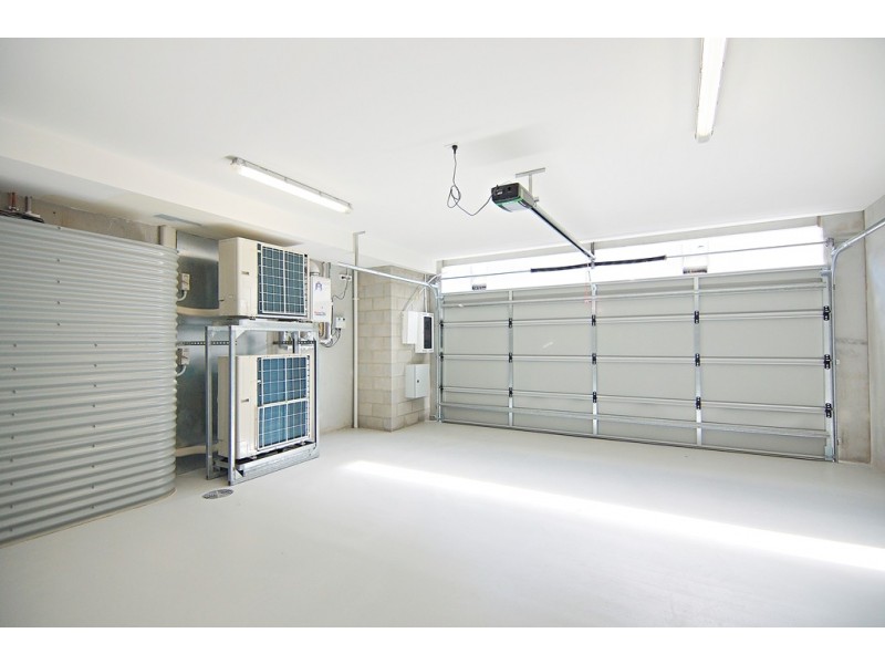 86 South Wharf Drive, Docklands VIC 3008