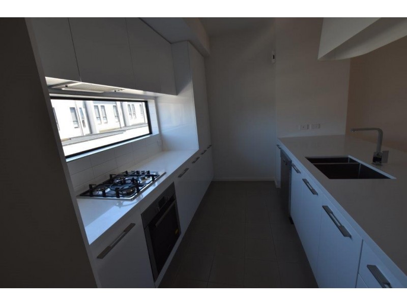 74 Central Park Walk, Cheltenham VIC 3192