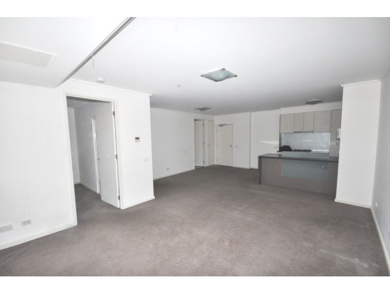 REF 24841/173 City Road, Southbank VIC 3006