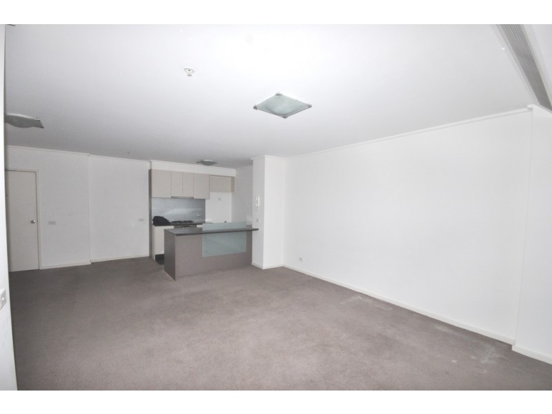 REF 24841/173 City Road, Southbank VIC 3006