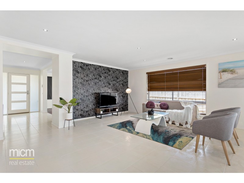 11 Drift Street, Point Cook VIC 3030