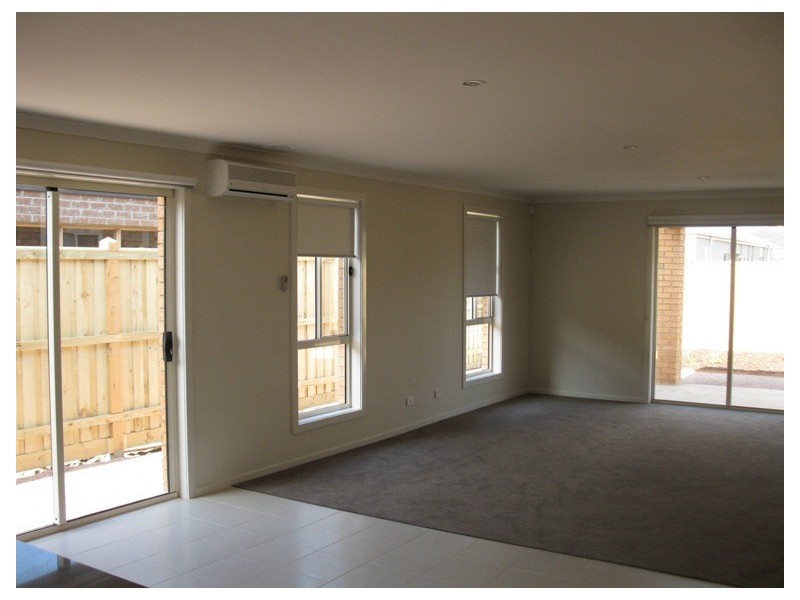 22 Malibu Boulevard, Point Cook VIC 3030