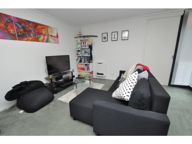 REF 24851/668 Bourke Street, Melbourne VIC 3000