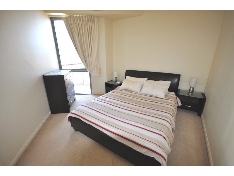 REF 24849/83 Queensbridge Street, Southbank VIC 3006