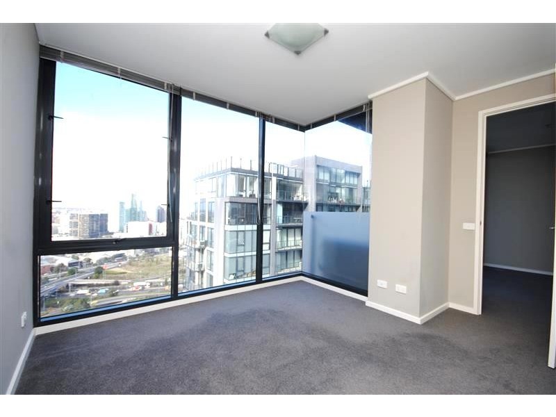 REF 24853/173 City Road, Southbank VIC 3006