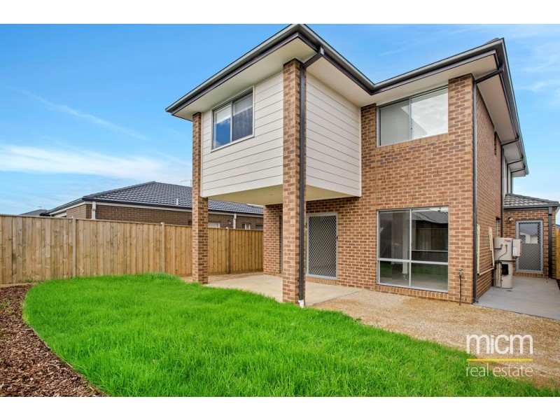 98 Grassbird Drive, Point Cook VIC 3030