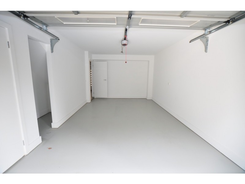 10/82 Richardson Street, Essendon VIC 3040