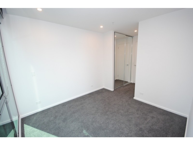 REF 24864/151 City Road, Southbank VIC 3006