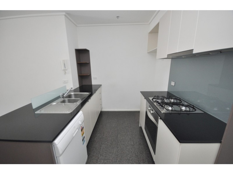 REF 24870/173 City Road, Southbank VIC 3006