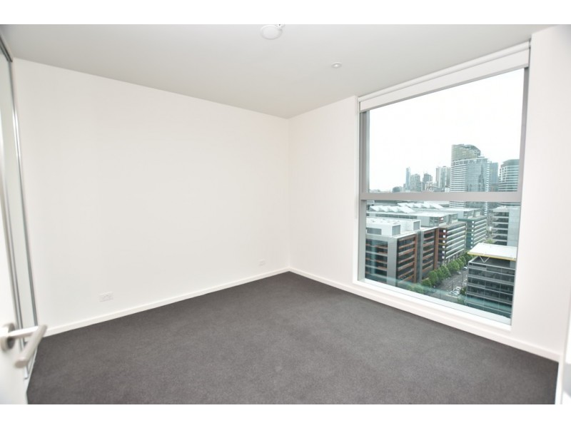 1803E/888 Collins Street, Docklands VIC 3008