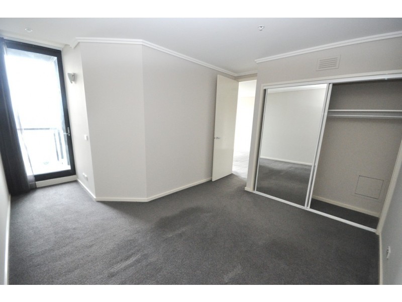 REF 34539/88 Kavanagh Street, Southbank VIC 3006
