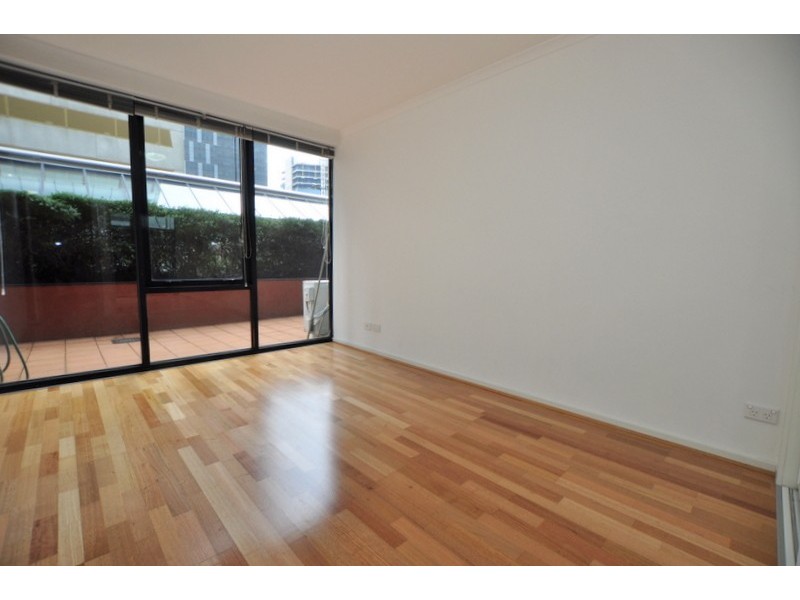 REF 24883/38 Kavanagh Street, Southbank VIC 3006