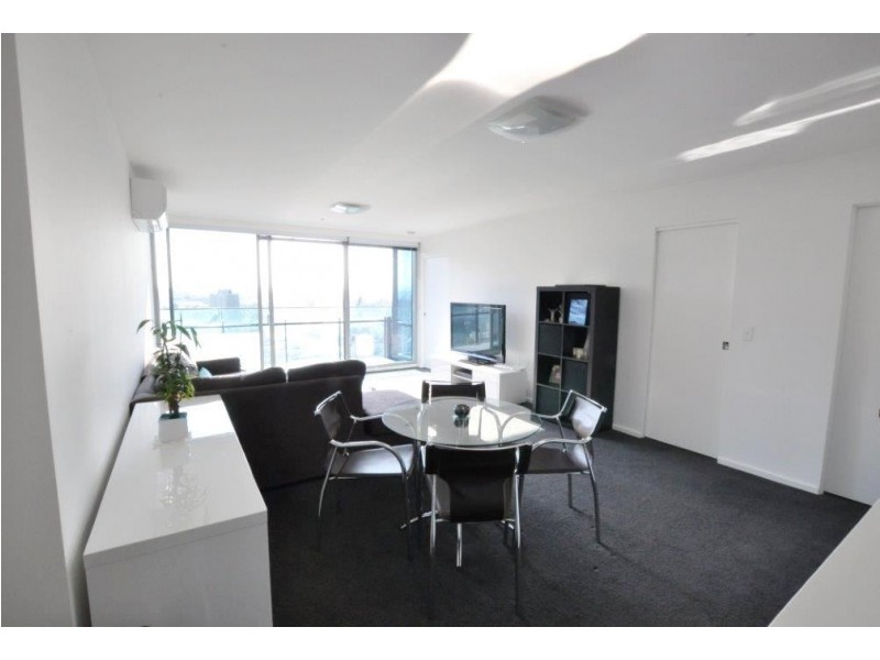 REF 24892/241 City Road, Southbank VIC 3006