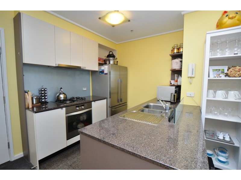 REF 24893/183 City Road, Southbank VIC 3006