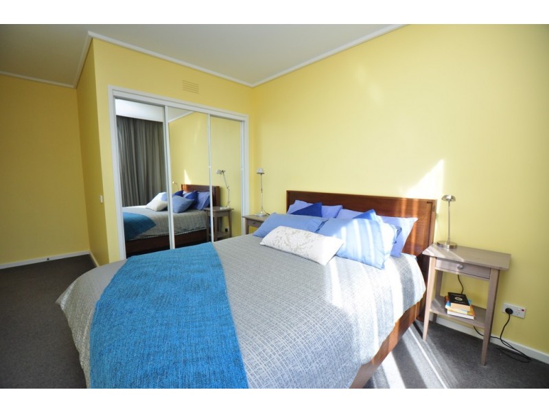 REF 24893/183 City Road, Southbank VIC 3006