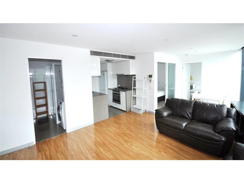 REF 24894/83 Whiteman Street, Southbank VIC 3006