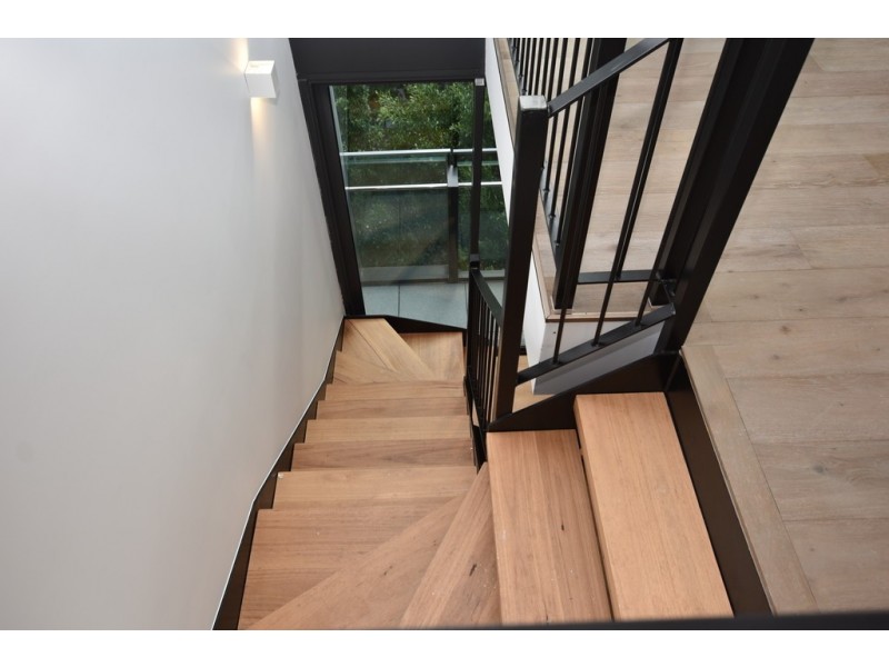 D318/15 Doepel Way, Docklands VIC 3008