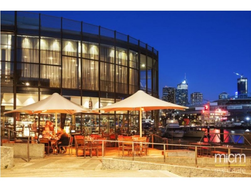 514/100 Harbour Esplanade, Docklands VIC 3008