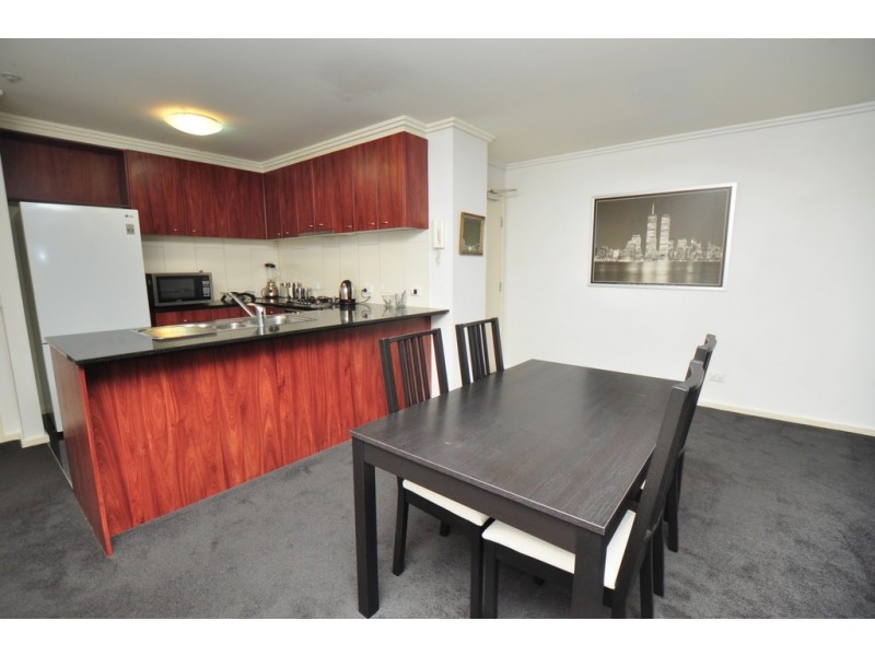 REF 24897/22 Kavanagh Street, Southbank VIC 3006