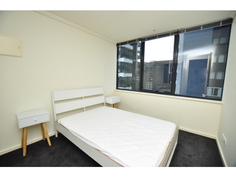 REF 24897/22 Kavanagh Street, Southbank VIC 3006