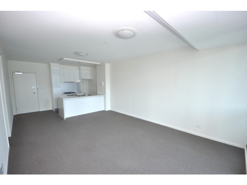 REF 24900/180 City Road, Southbank VIC 3006