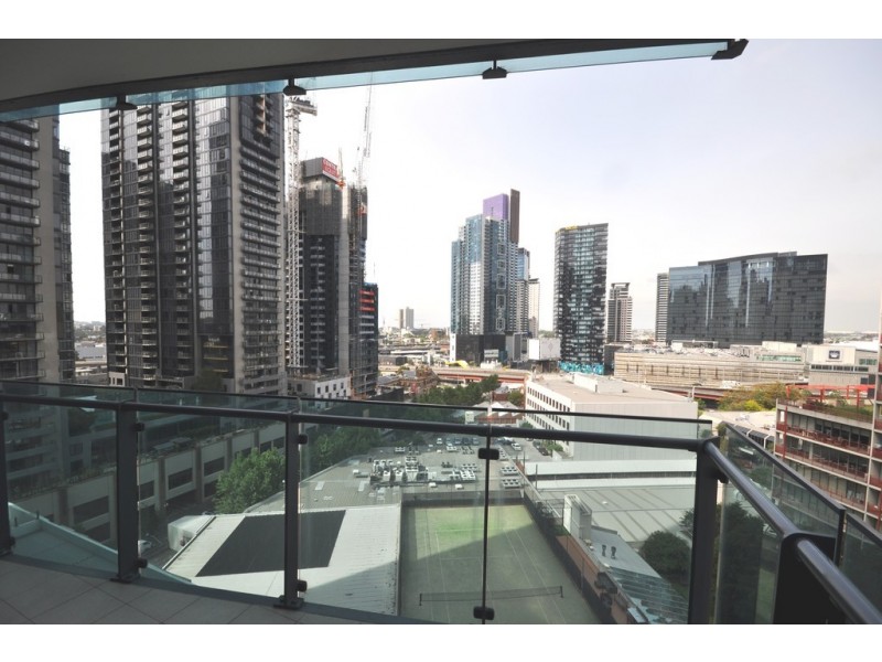 REF 24900/180 City Road, Southbank VIC 3006