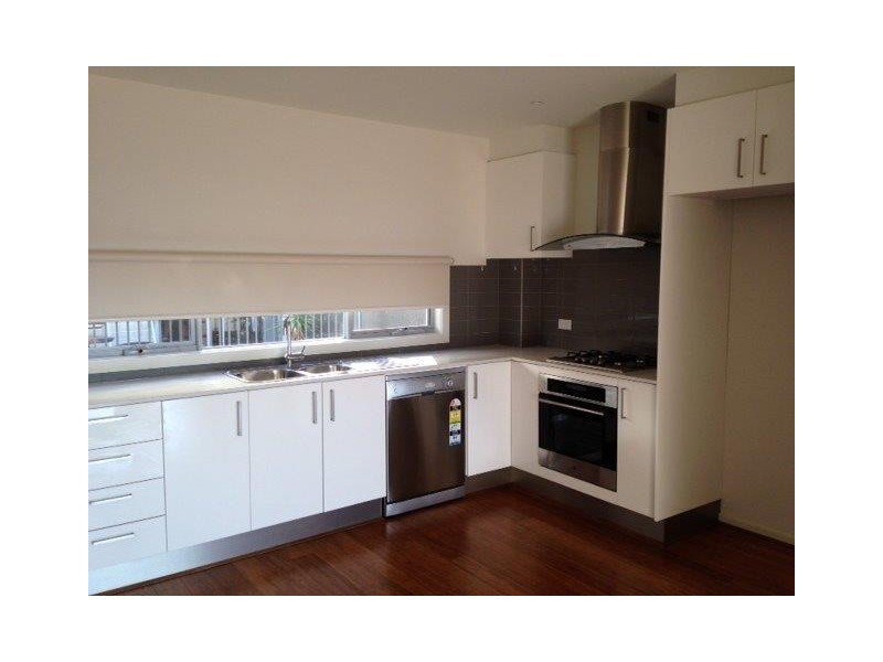 5/1 Clearwater Rise Parade, Truganina VIC 3029