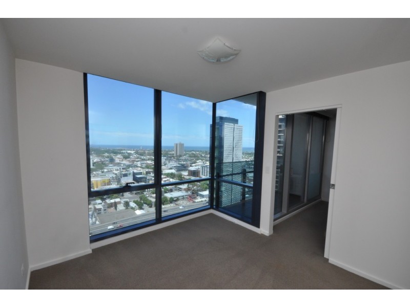 REF 24915/241 City Road, Southbank VIC 3006