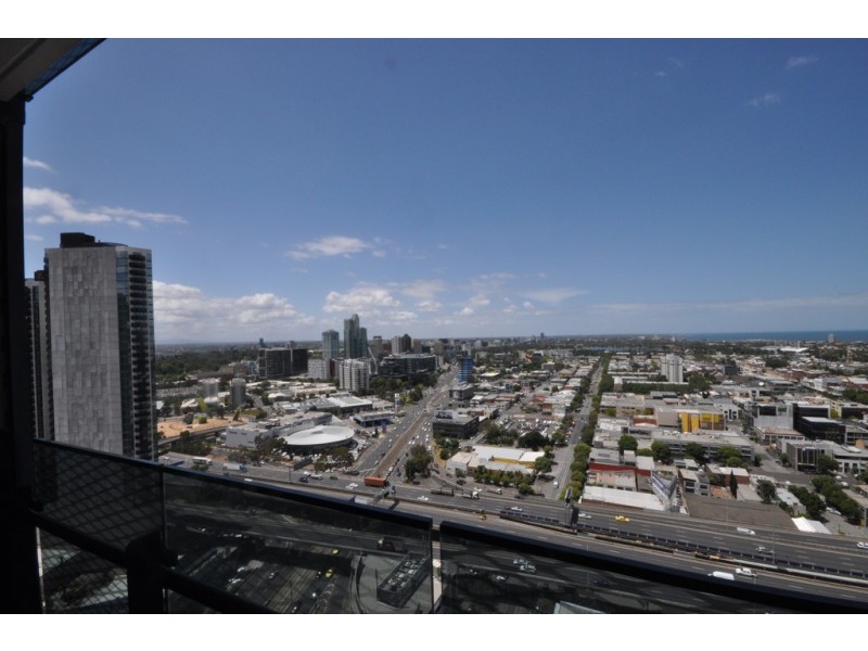 REF 24915/241 City Road, Southbank VIC 3006