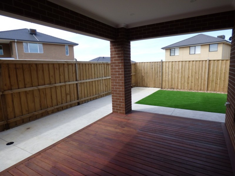 48 Coleridge Circuit, Williams Landing VIC 3027