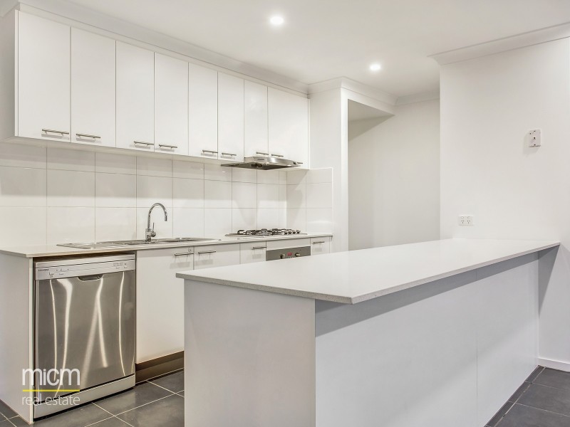 12 Palace Road, Point Cook VIC 3030