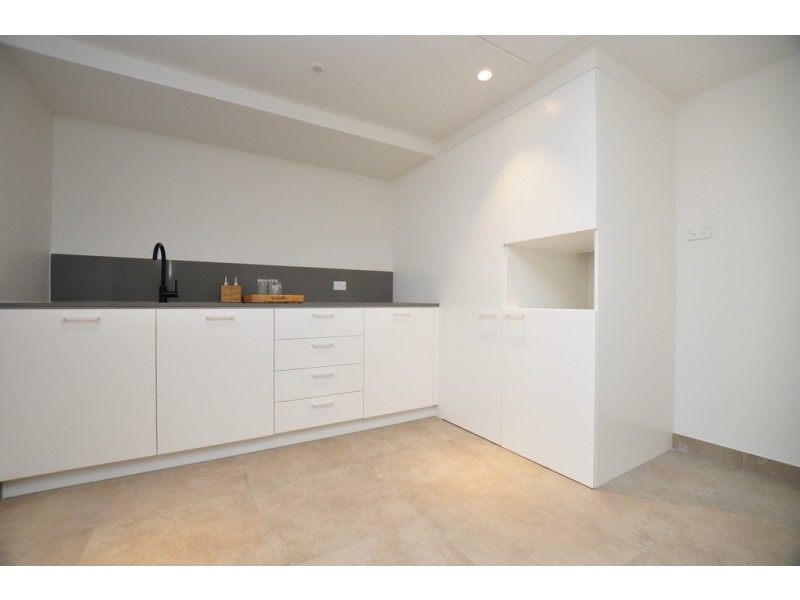 1607/7 Claremont Street, South Yarra VIC 3141