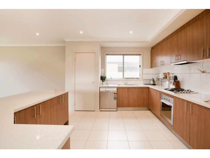 25 Cooinda Way, Point Cook VIC 3030