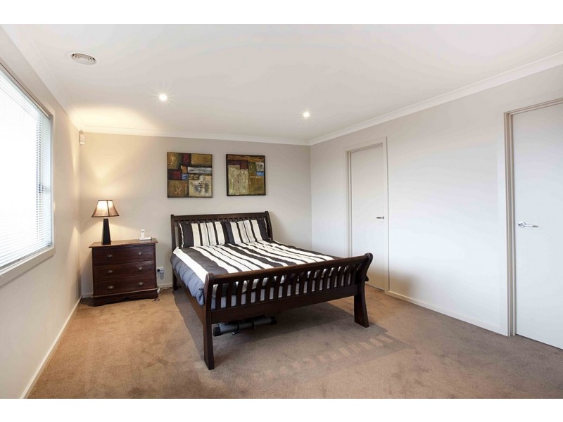 25 Cooinda Way, Point Cook VIC 3030