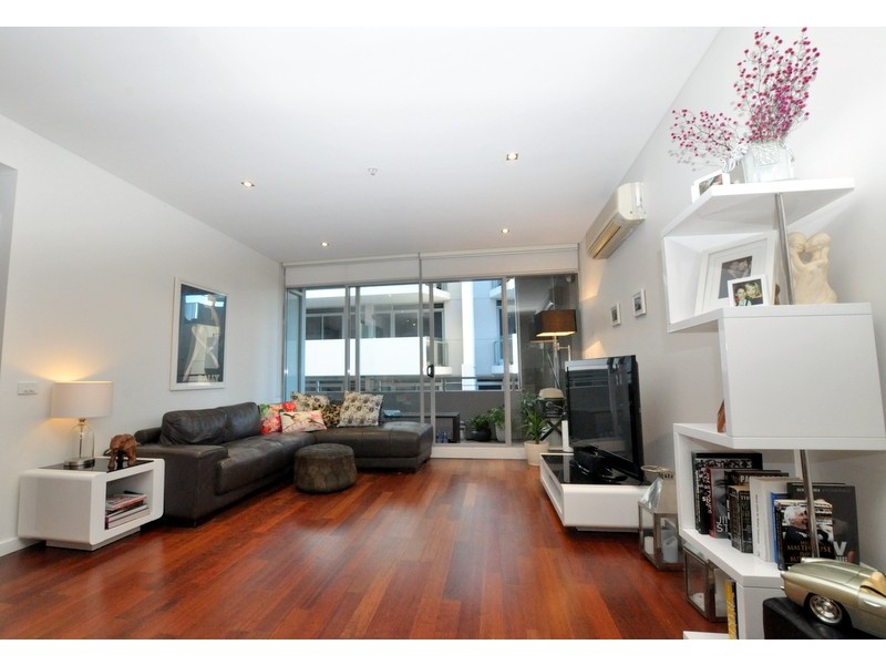 204G/93 Dow Street, Port Melbourne VIC 3207