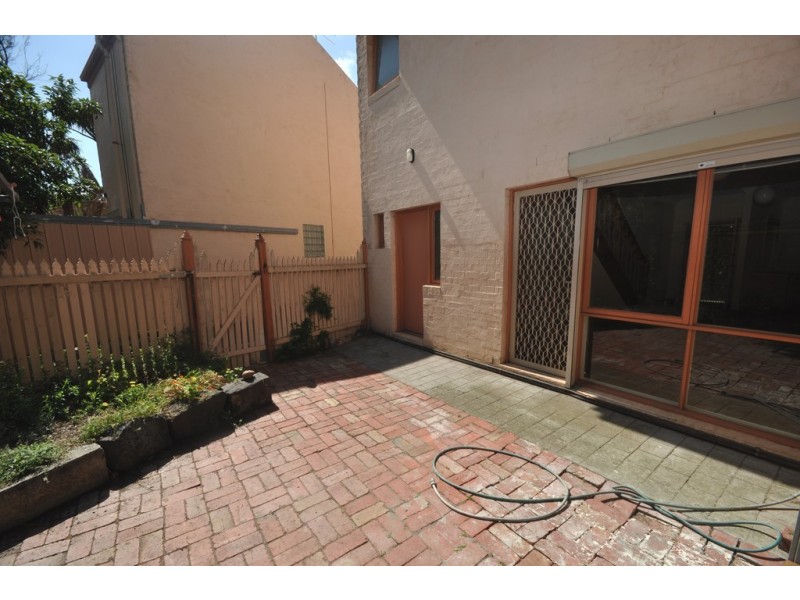 11 McCabe Place, North Melbourne VIC 3051