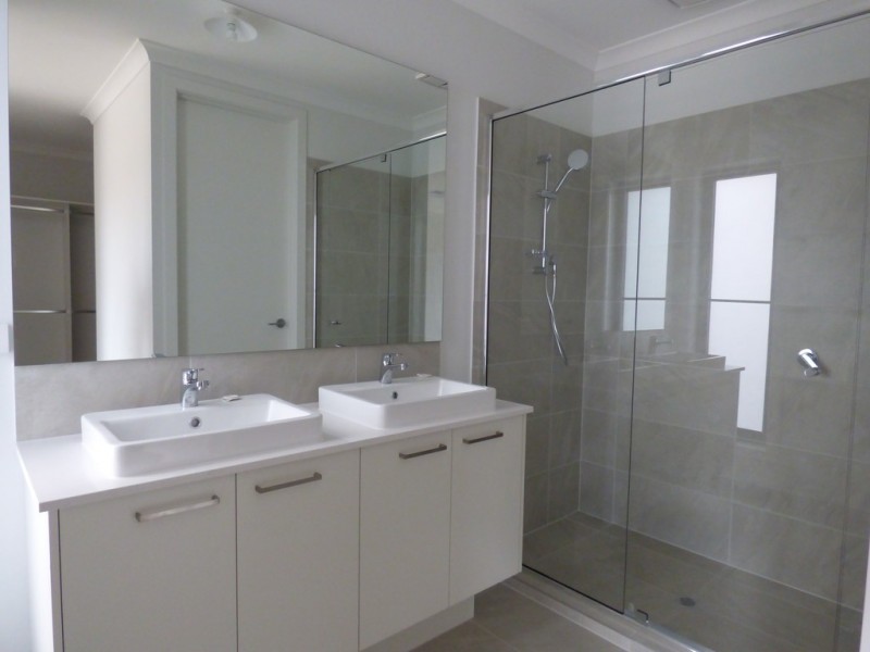 6 Littlecroft Street, Point Cook VIC 3030