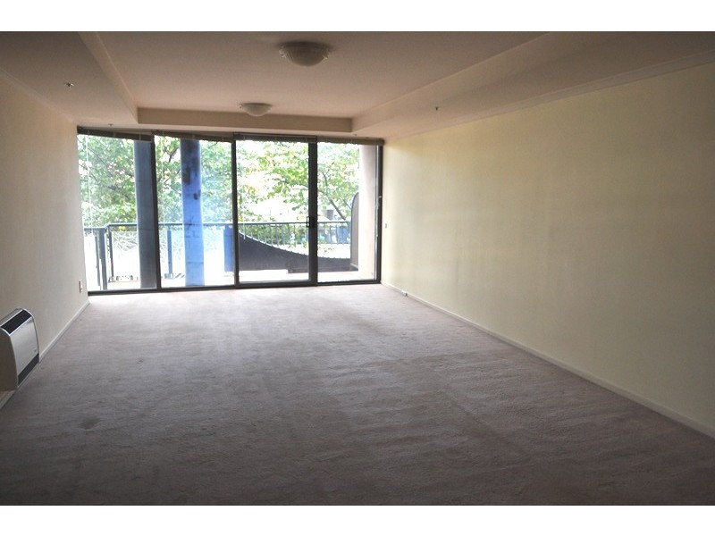 REF 24982/88 Park Street, South Melbourne VIC 3205