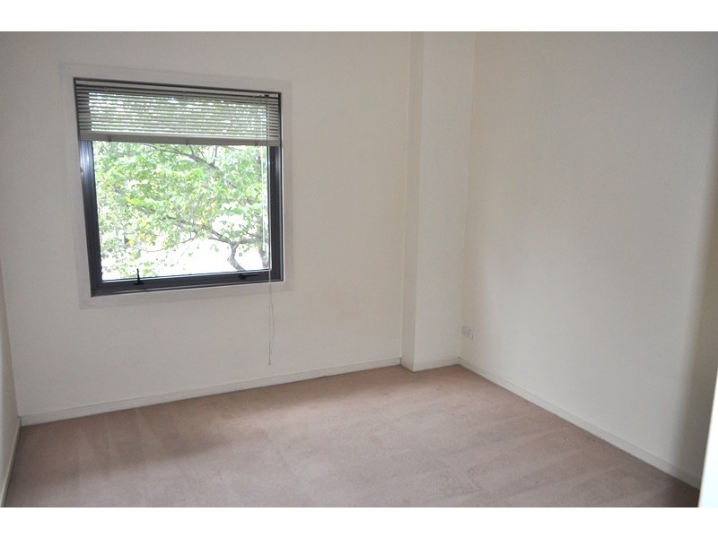 REF 24982/88 Park Street, South Melbourne VIC 3205