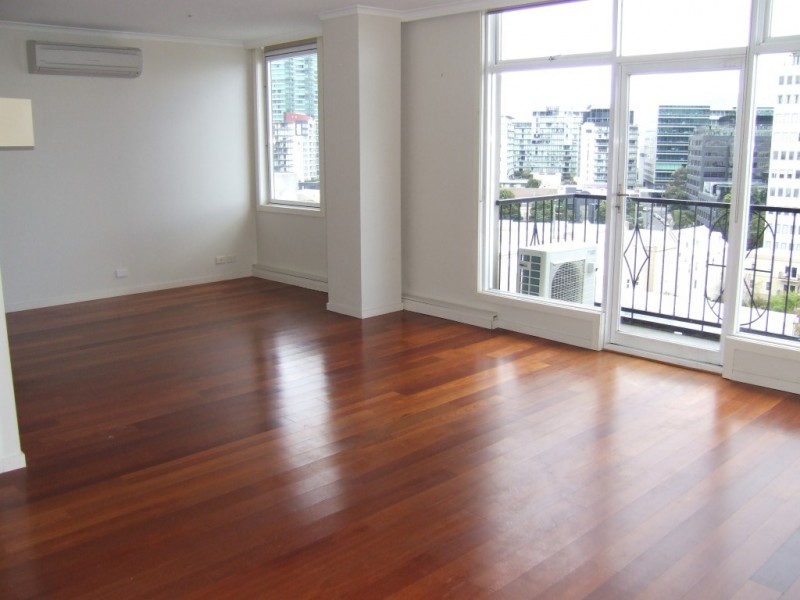 REF 22030/161 Sturt Street, Southbank VIC 3006