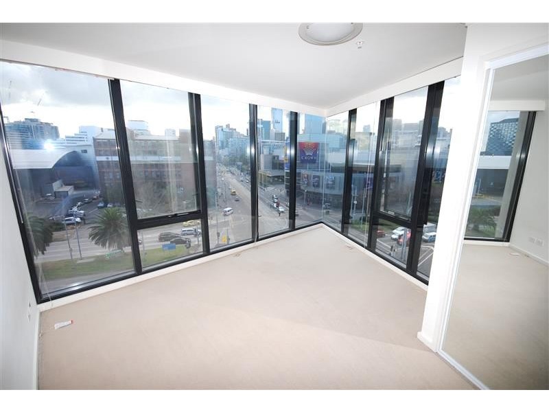 REF 22031/46 Clarendon Street, Southbank VIC 3006