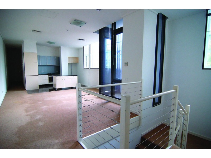 REF 12163/175 City Road, Southbank VIC 3006