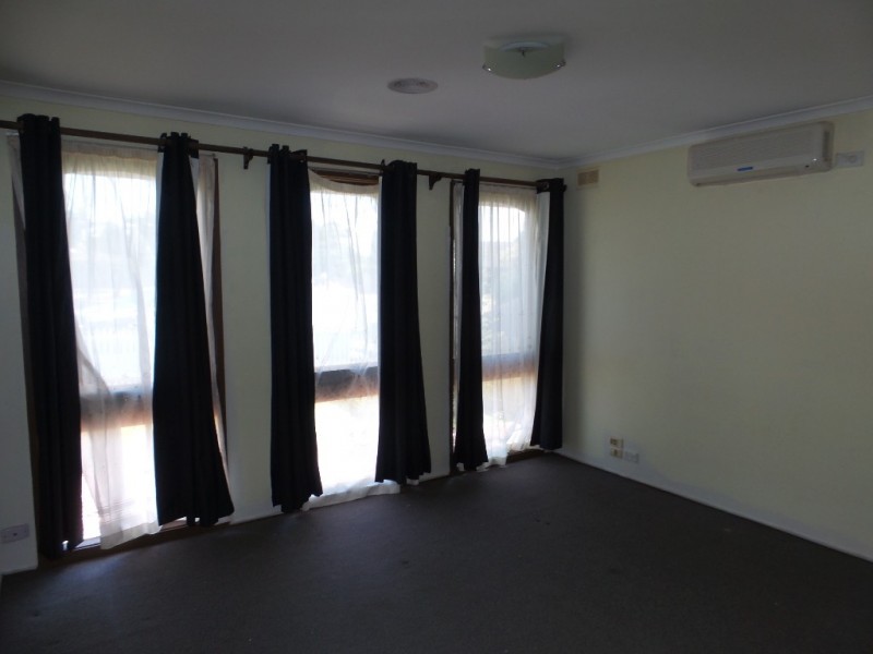 2 Nicklaus Drive, Hoppers Crossing VIC 3029